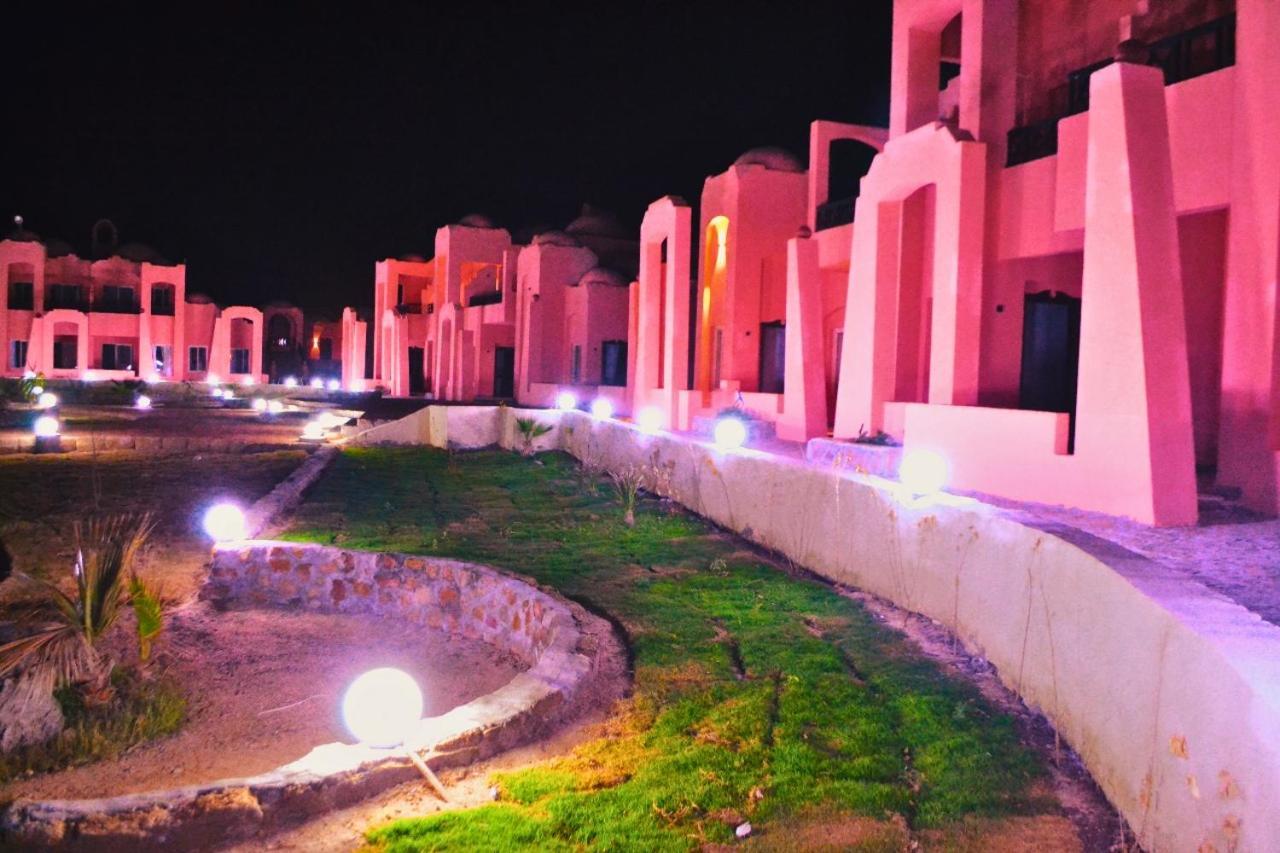 Hostmark Zabargad Beach Resort Abū Ghuşūn Eksteriør bilde