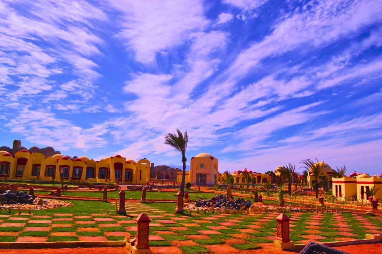 Hostmark Zabargad Beach Resort Abū Ghuşūn Eksteriør bilde