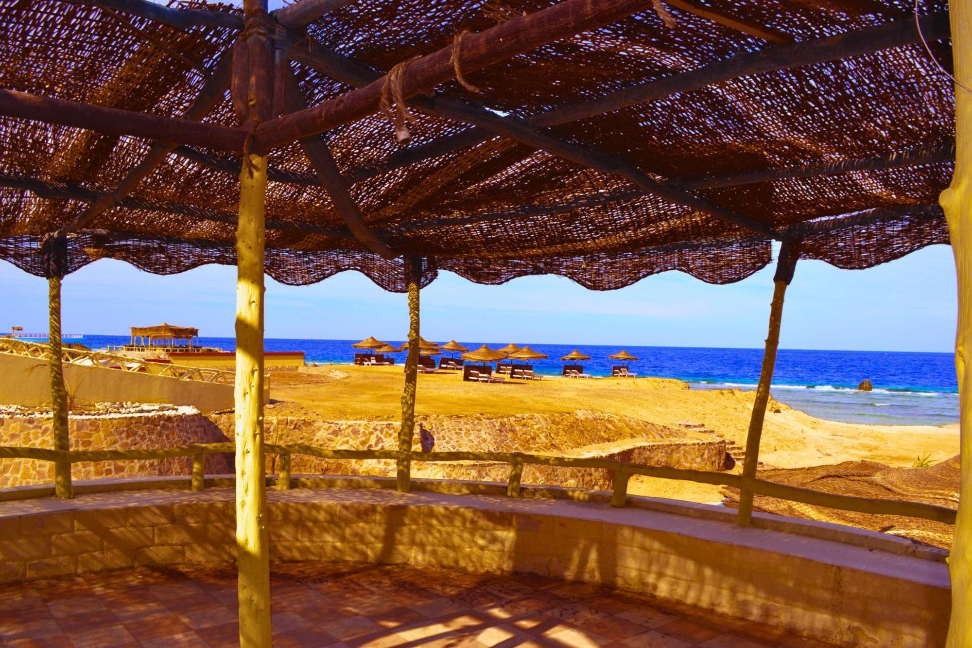 Hostmark Zabargad Beach Resort Abū Ghuşūn Eksteriør bilde
