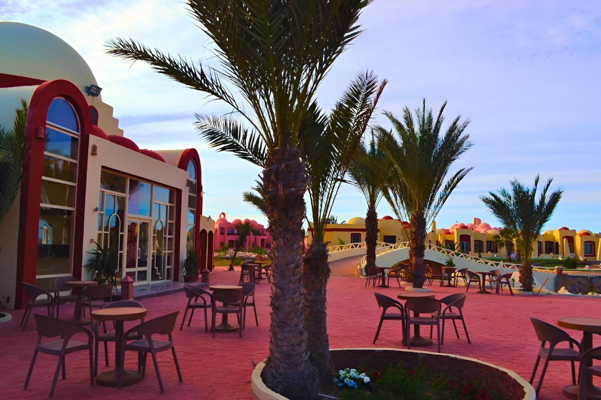 Hostmark Zabargad Beach Resort Abū Ghuşūn Eksteriør bilde
